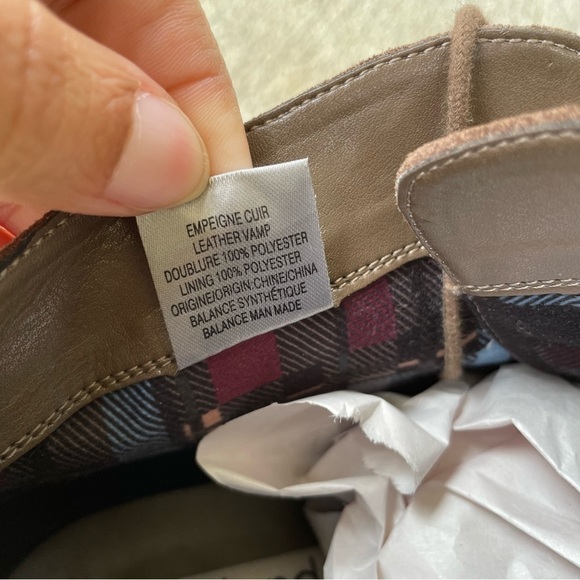 Blondo Rayann Waterproof Suede Leather Chukka Boot - Picture 12 of 12